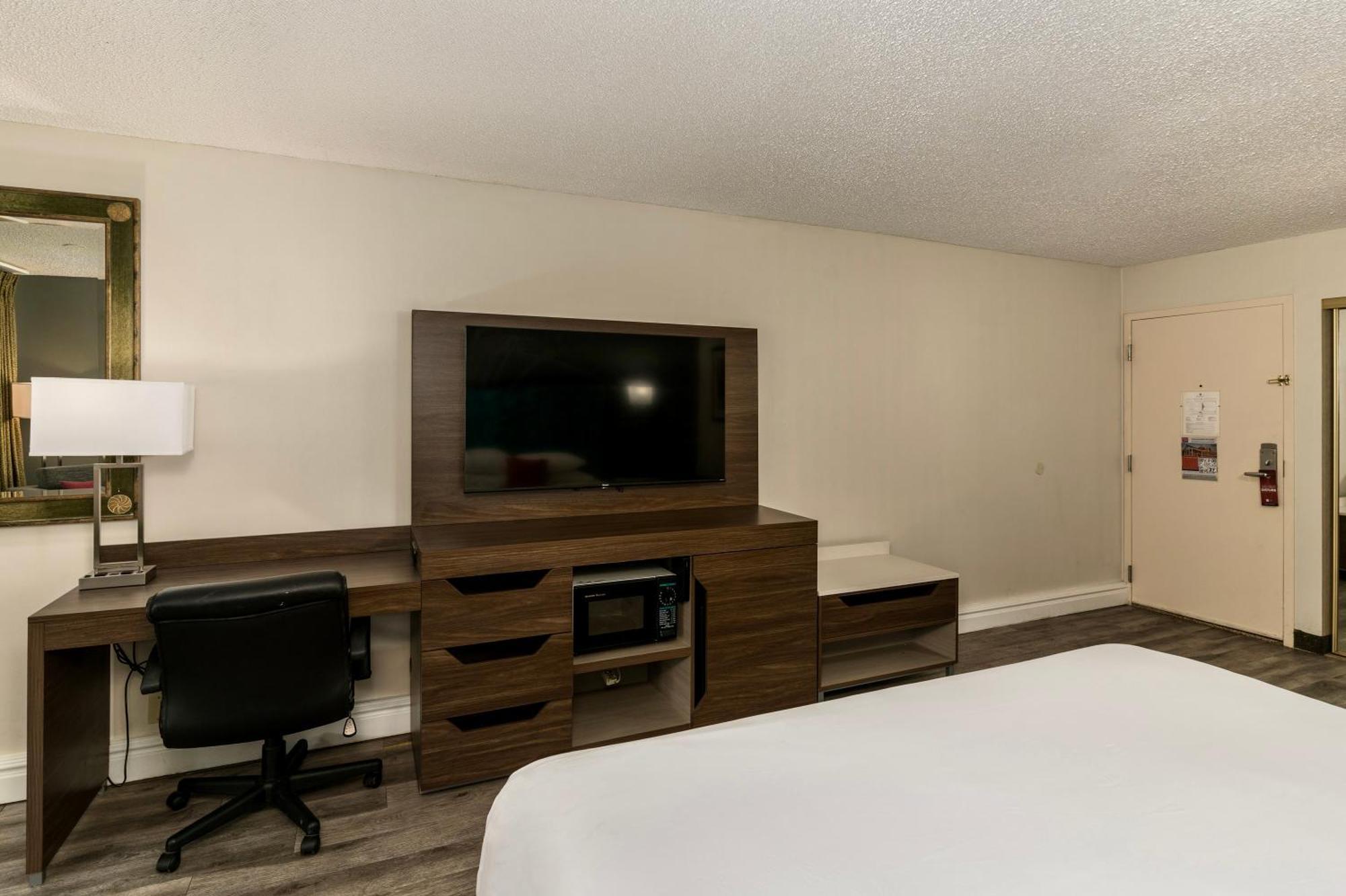 Red Lion Hotel Покателло Экстерьер фото