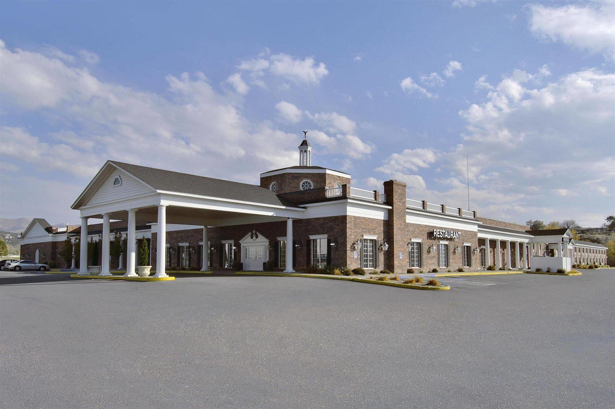 Red Lion Hotel Покателло Экстерьер фото
