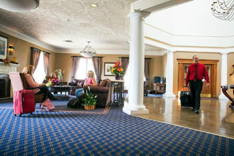 Red Lion Hotel Покателло Экстерьер фото